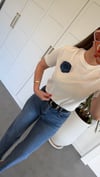 Denim Mavi Güllü T-shirt Ekru