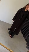 Kol Manşetli Oversize Kaban Siyah