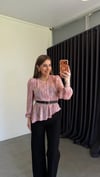 Luna Vatkalı Kemerli Asimetrik Bluz Pembe