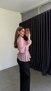 Luna Vatkalı Kemerli Asimetrik Bluz Pembe