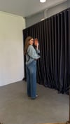 Oval Siyah Kemerli Düz Paça Jean Mavi