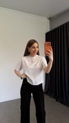 Pink Üçgen Logolu T-shirt Beyaz