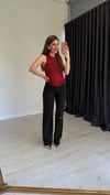 Rojo Sıfır Kol Ajurlu Triko Bluz Kırmızı