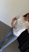Üç Çiçekli T-shirt Ekru