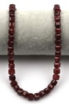 Bordo Renkli Kuvars Doğal Taş Dizi 6 x 7 mm Küp Kesim
