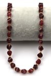 Bordo Renkli Kuvars Doğal Taş Dizi 6 x 8 mm Burgu Kesim