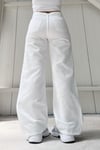 Beyaz Bol Paça Jeans