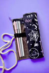 Pastel Gothic Ouija Baskılı Rulo Kalemlik