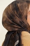 Batik Desen Soft Kraş Serisi Eşarp Parlement