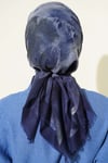 Batik Desenli Soft Eşarp Lacivert Mavi