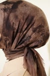 Batik Desenli Soft Eşarp Vizon