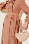 Fırfırlı Zigzag Desenli Elbise Camel