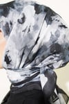 Gül Desenli Soft Eşarp Siyah