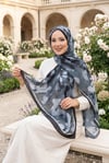 Rosa Çiçek Desen Şal Serisi Siyah