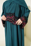 Şallı Çiçek Süslemeli Abaya Elbise Zümrüt