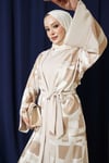 Taş Jakarlı Desenli Abaya Takım Bej