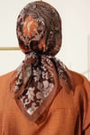 Vera Etnik Motifli Eşarp Camel