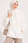 Yıldız Armalı Üç İplik Sweatshirt Ekru