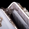 Nas Bag Burslu Klipsli Vintage Omuz ve Çapraz Çanta (23x20 cm ebatlarındadır) Beyaz Lopez