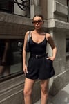Premium Trend Pileli Siyah Mini Şort