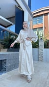 ÖNDEN BAĞLAMALI SATEN ELBİSE