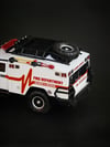 MK Miniatures Hummer H2 Ambulance – Glossy White