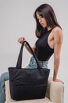 Siyah Renk Kabartmalı Puf Kumaş Shopper Çanta