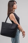 Siyah Renk Kabartmalı Puf Kumaş Shopper Çanta