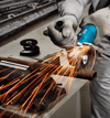 Bosch Professional GWS 7-115 Avuç Taşlama Makinesi