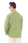 Oversize Erkek Gömlek – İpli Yakasız %100 Pamuk-YeşilOversize Erkek Gömlek – İpli Yakasız %100 Pamuk GOMLEKİP-01OVERSİZE GÖMLEK İPLİSUFFA