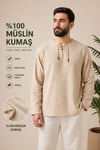 Oversize Erkek Müslin Gömlek – İpli Yakasız %100 Pamuk-KremOversize Erkek Gömlek – İpli Yakasız %100 Pamuk GOMLEKİP-01OVERSİZE GÖMLEK İPLİSUFFA