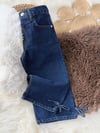 Paçaları Fiyonk Detaylı Denim Pantolon