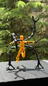Lucky 13 Aksiyon Figürü Robot Oyuncak 13cm Altın Siyah ve Mekanik Kol Eklentisi Seti
