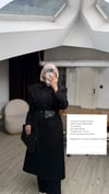 ŞALLI ÇANTA AKSESUARLI TRENÇKOT - SİYAH