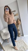 V YAKA YUMOŞ DÜĞMELİ HIRKA