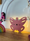 Kelebek Pilli Aplik Pembe Ahşap