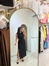 Drape Detaylı Gold Tokalı Siyah Midi Boy Elbise