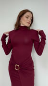 Bordo Aksesuar Detaylı Elbise