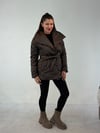 Kahve Kuşaklı Kapitone Mont KABAN & MONT & CEKET - Taksim Butik