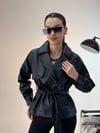 Siyah Deri Rüzgarlıklı Kısa Trenç TRENÇKOT - Taksim Butik