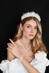 İnci Nadia Model Zirkon Tac