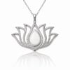 Gümüş Beyaz Opal Taşlı Lotus Kadın Kolye