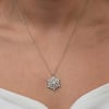 Gümüş Ortası Dönen Lotus Çiçeği Kolye
