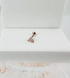 Rose Zirkon Taşlı Uç Kısmı : Pirinç Kıkırdak Bar Uzunluğu : 6 Mm / Bar Kalınlığı 0.8 Mm / Top Boyu 3 Mm - Pt0035-2