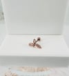 Rose Zirkon Taşlı Uç Kısmı : Pirinç Kıkırdak Bar Uzunluğu : 6 Mm / Bar Kalınlığı 0.8 Mm / Top Boyu 3 Mm - Pt0036-2