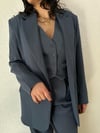 PREMİUM SERİ TEK DÜĞME DETAY MASKÜLEN  BLAZER YELEK PANTOLON TAKIM