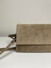 VİZON SÜET CLUTCH