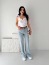 Kesik Paça Yüksek Bel Kemerli Denim-Buz Kar