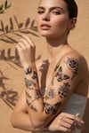 Geleneksel Patchwork Stil Gül, Kelebek ve Akrep Karma Tattoo Seti - Yarı Kalıcı / 1 Ay Kalıcı