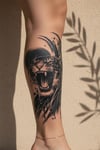 Modern Fırça Darbeli Kükreyen Kaplan ve Soyut Sanat Detaylı Tattoo - Yarı Kalıcı / 1 Ay Kalıcı